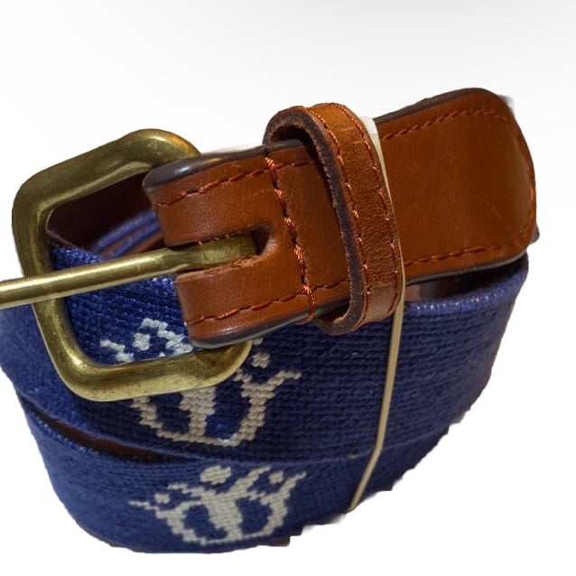Smathers & Branson Hand-Stitched Needlepoint Belt Men’s 40 Mother with Two Kids