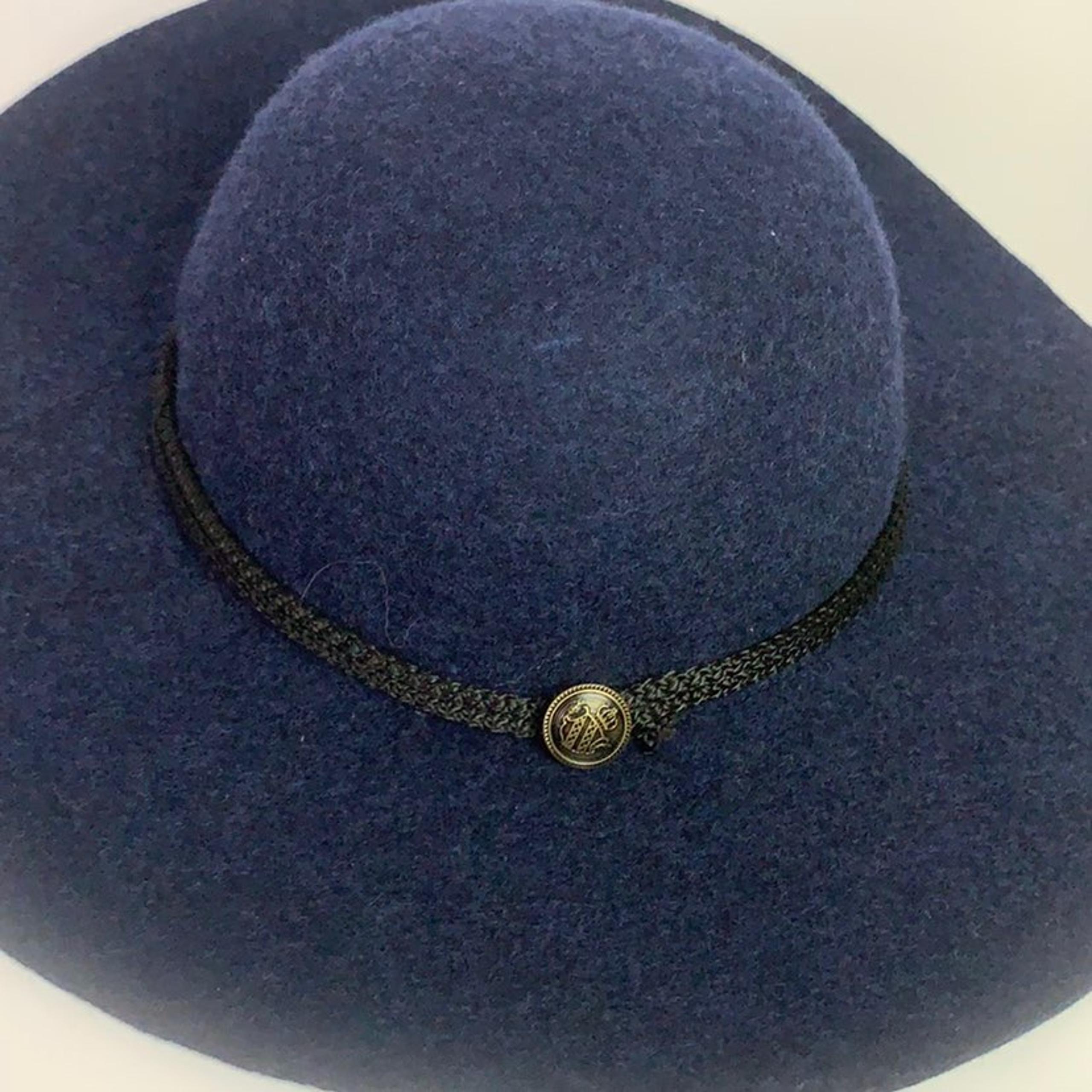 Target womens 100% wool navy blue hat