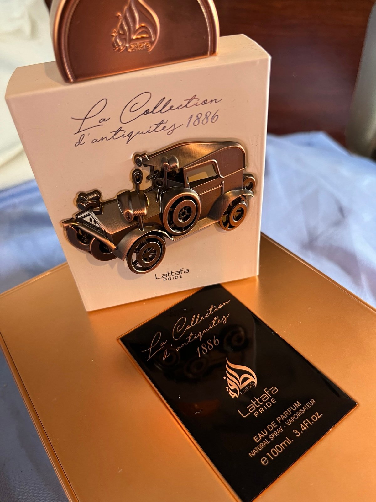 Lattafa Pride’s La Collection D’antiquites 1886 Eau De Parfum Cologne
