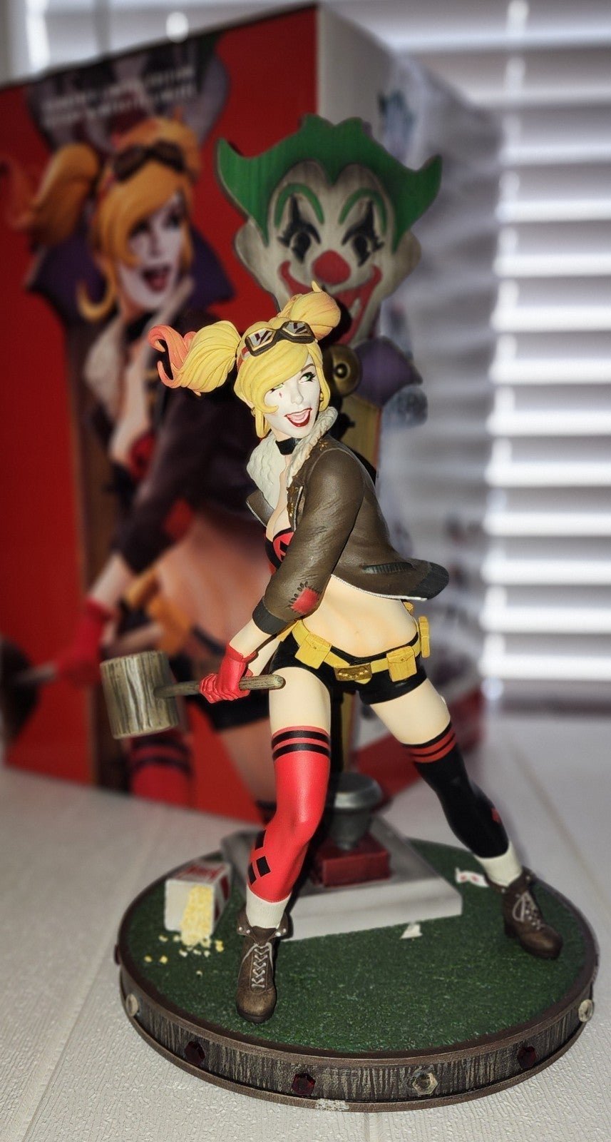 Harley Quinn Bombshells *LOW LOW NUMBER* Statue