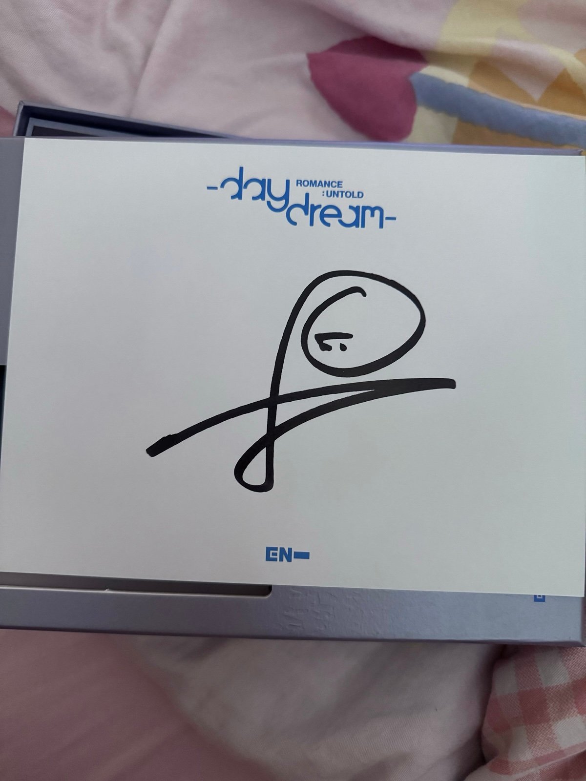enhypen jungwon signed postcard