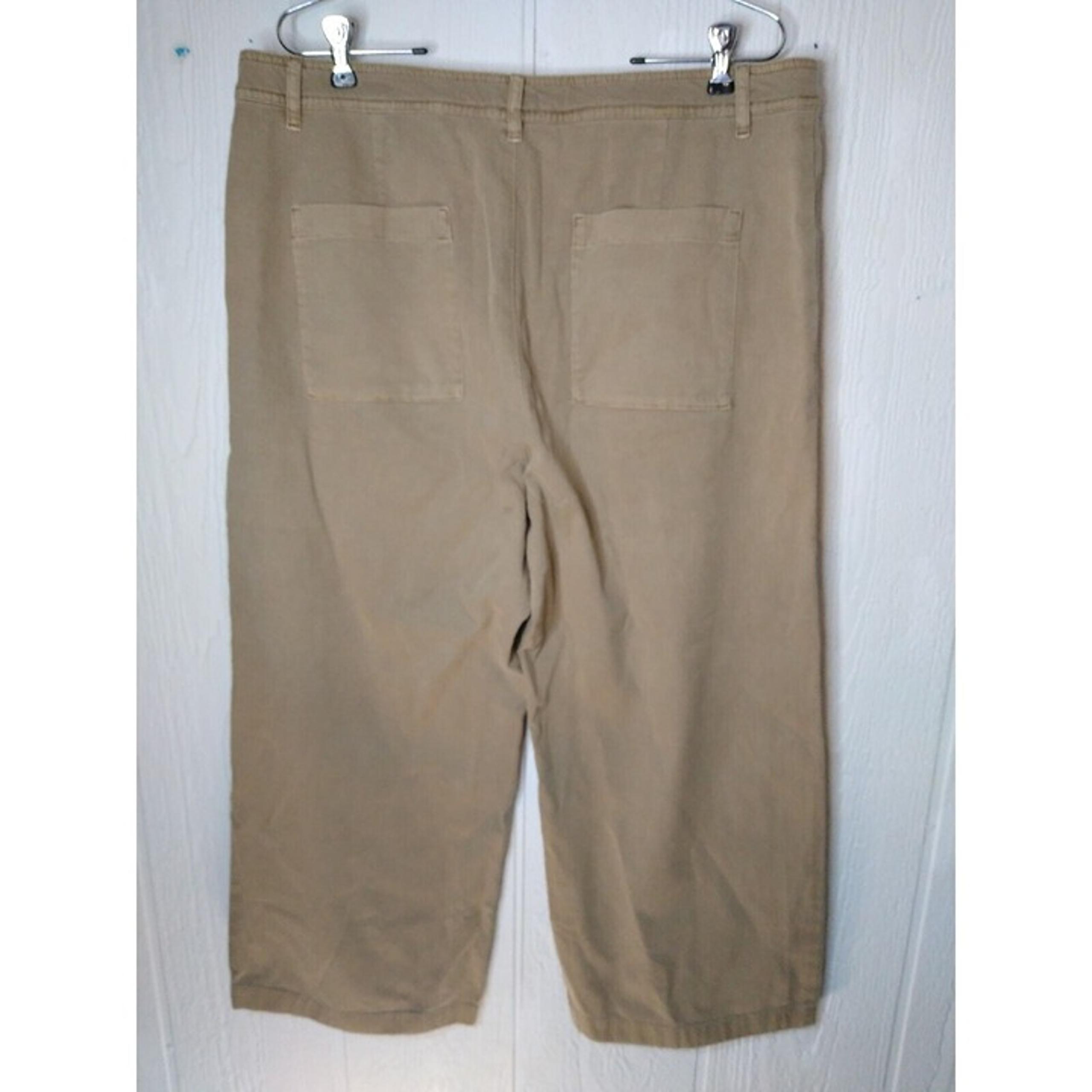 J Jill  Cargo Pants Womens 14 Tan Khaki Cropped Capri Wide Leg Cotton Stretch