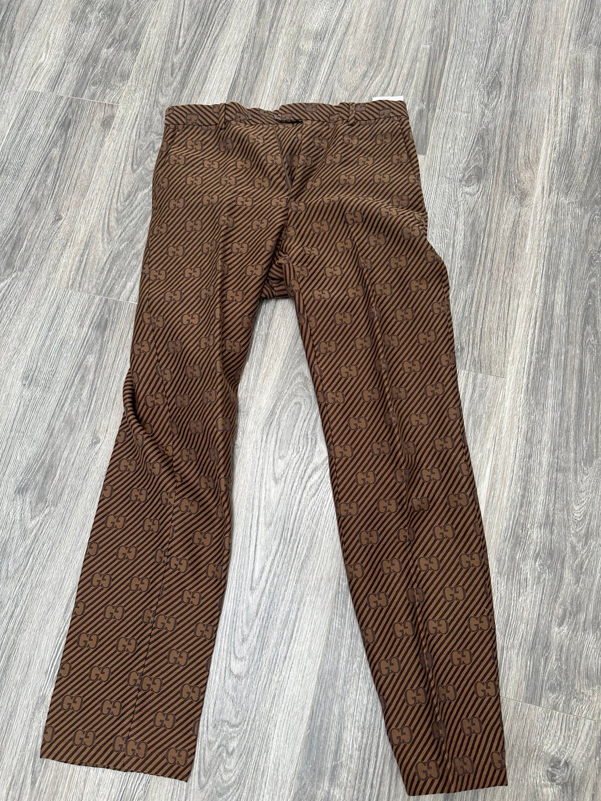 Motif pants