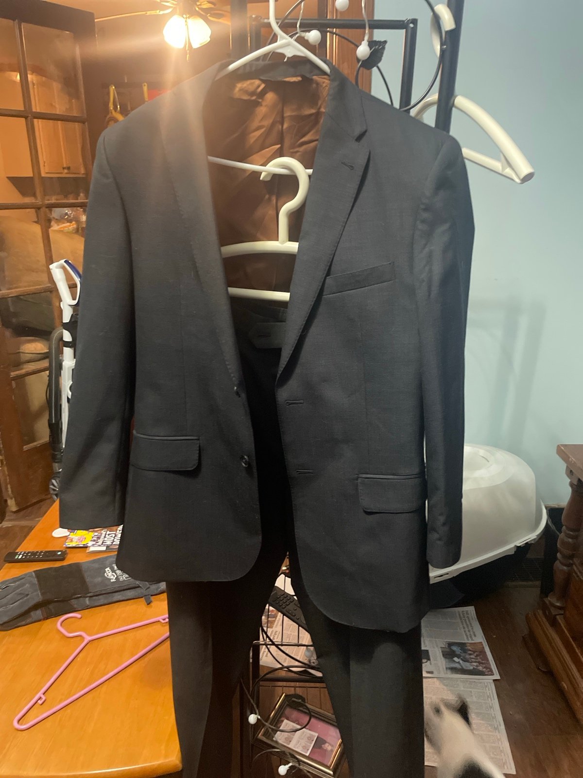 Joseph 2 piece suit 2 button Jos a bank size 40 regular pants size 33 x 30