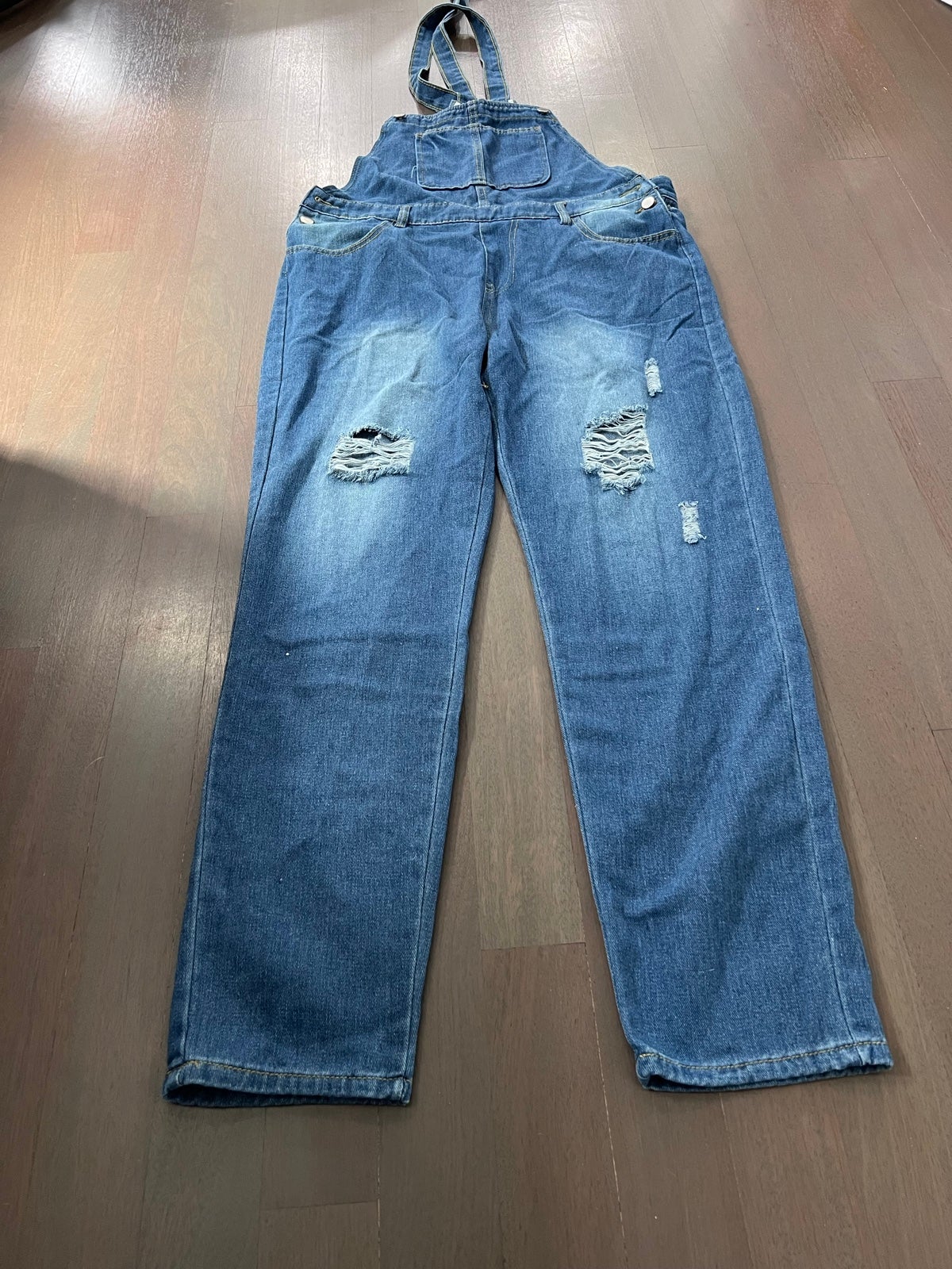Women's ripped denim overall. Size XL x7