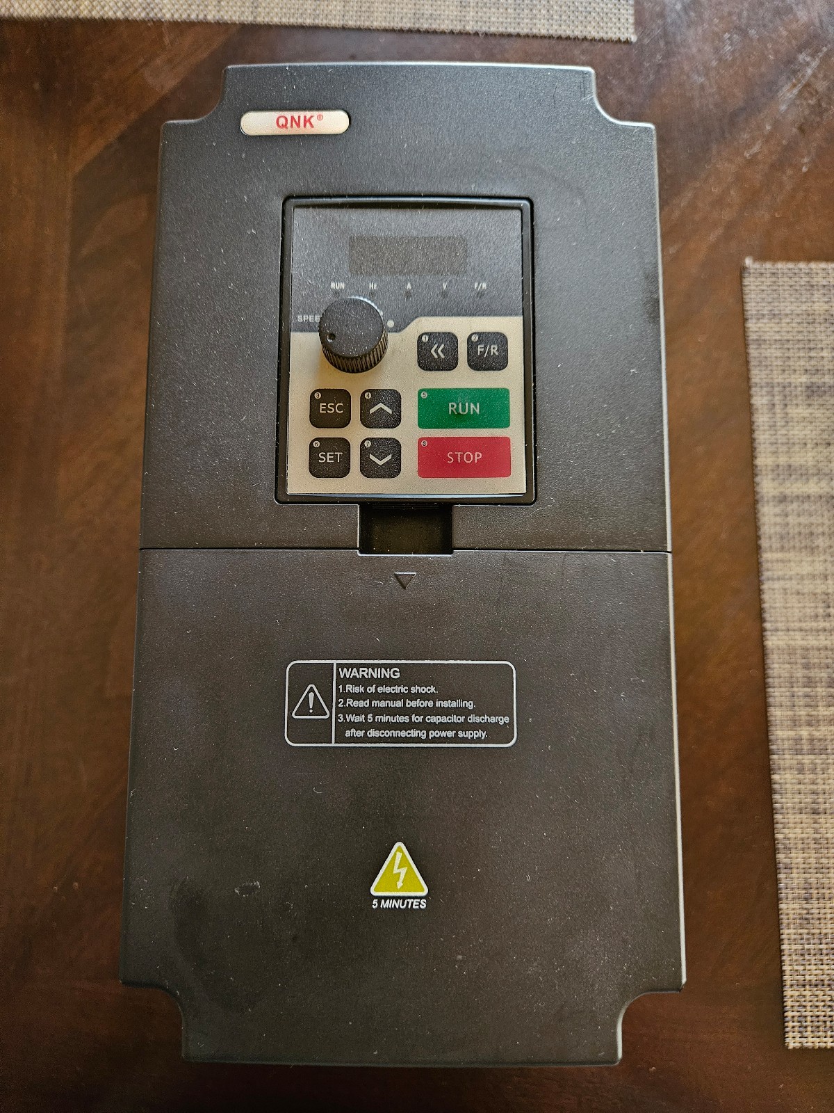 Power inverter