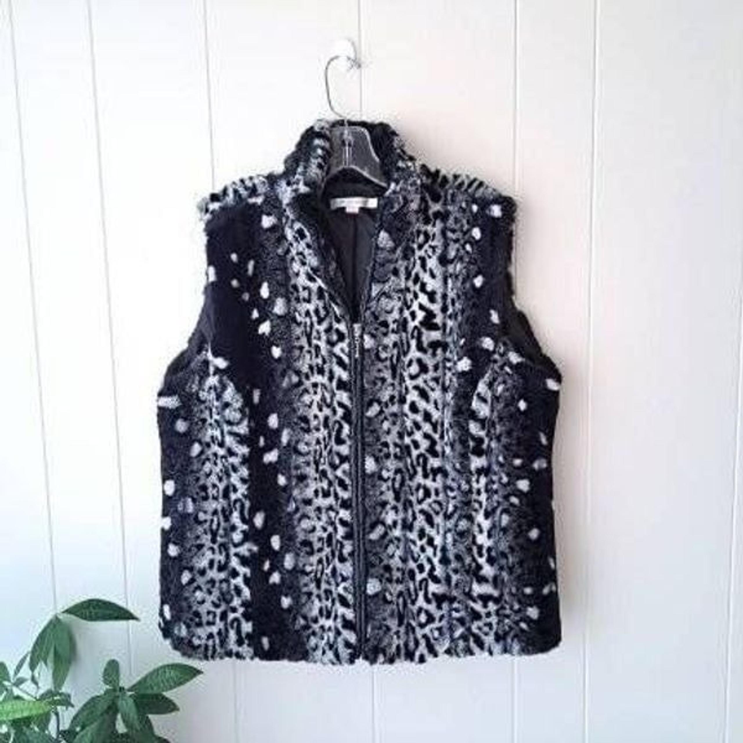 Women's Animal Print Full Zip Faux Fur Vest Gray / Black Size L - Erin London