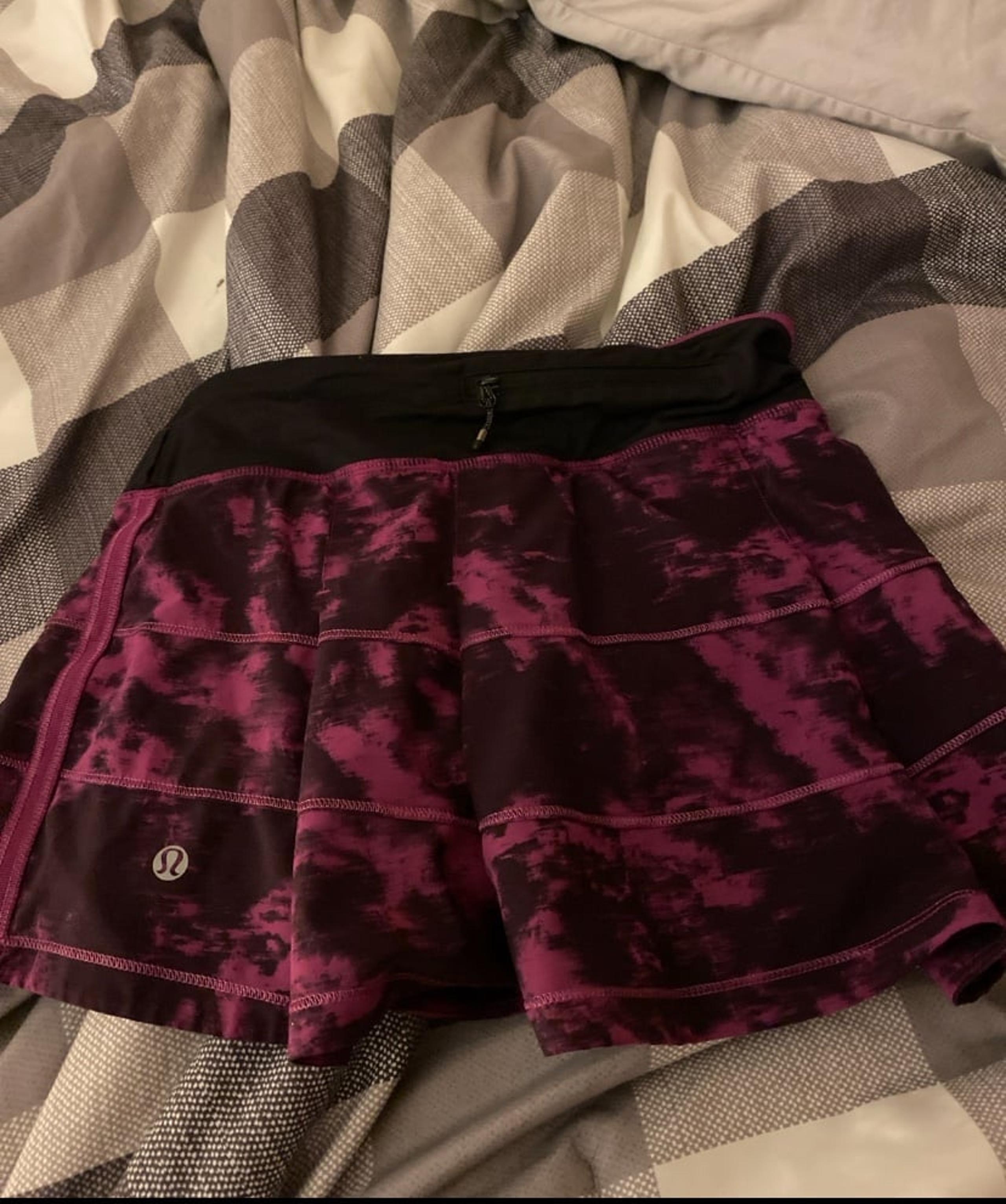 Lululemon sports skirt