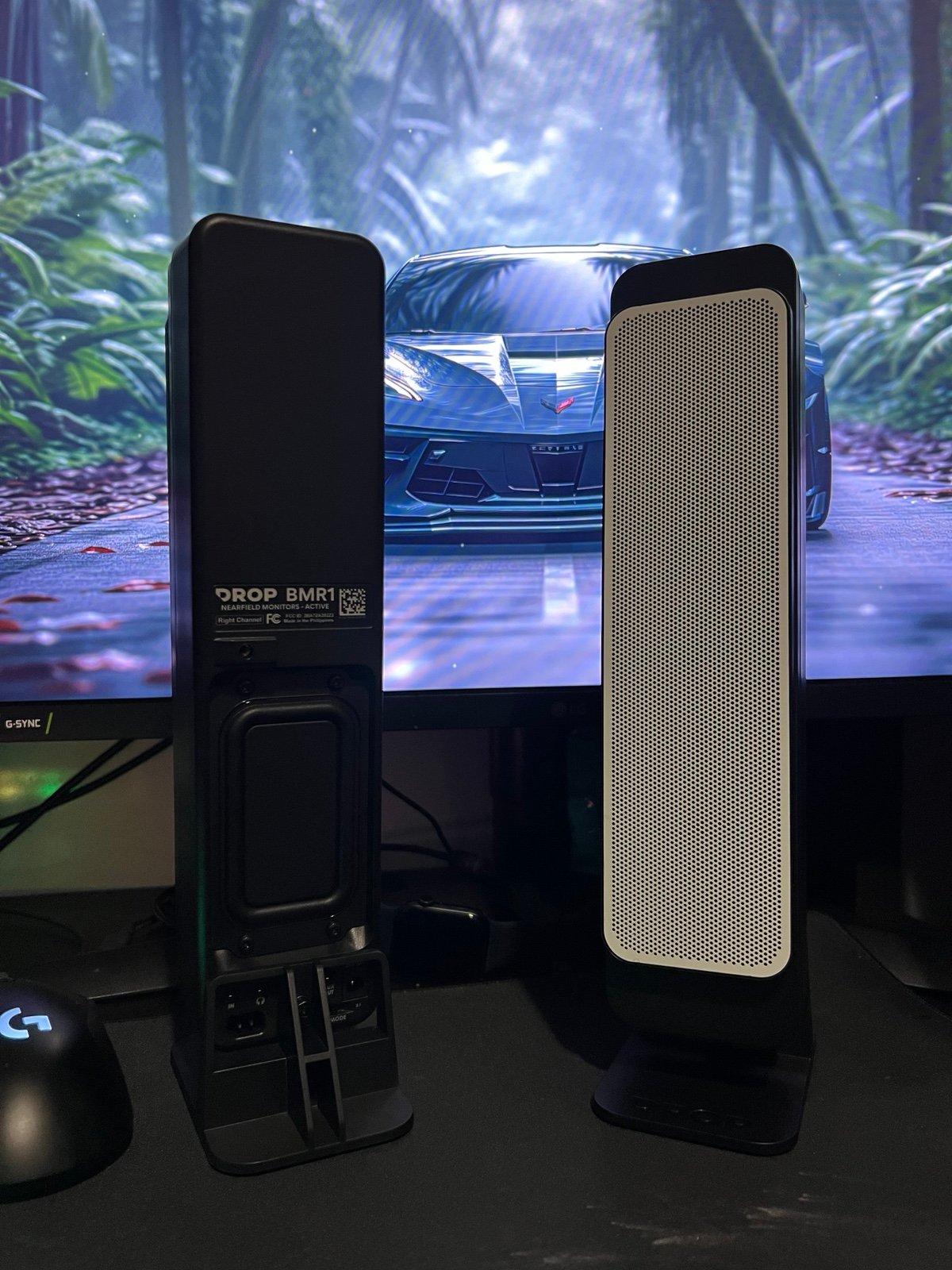 DROP BMR1 Nearfield monitors W/ DROP BMR1 Grille In White