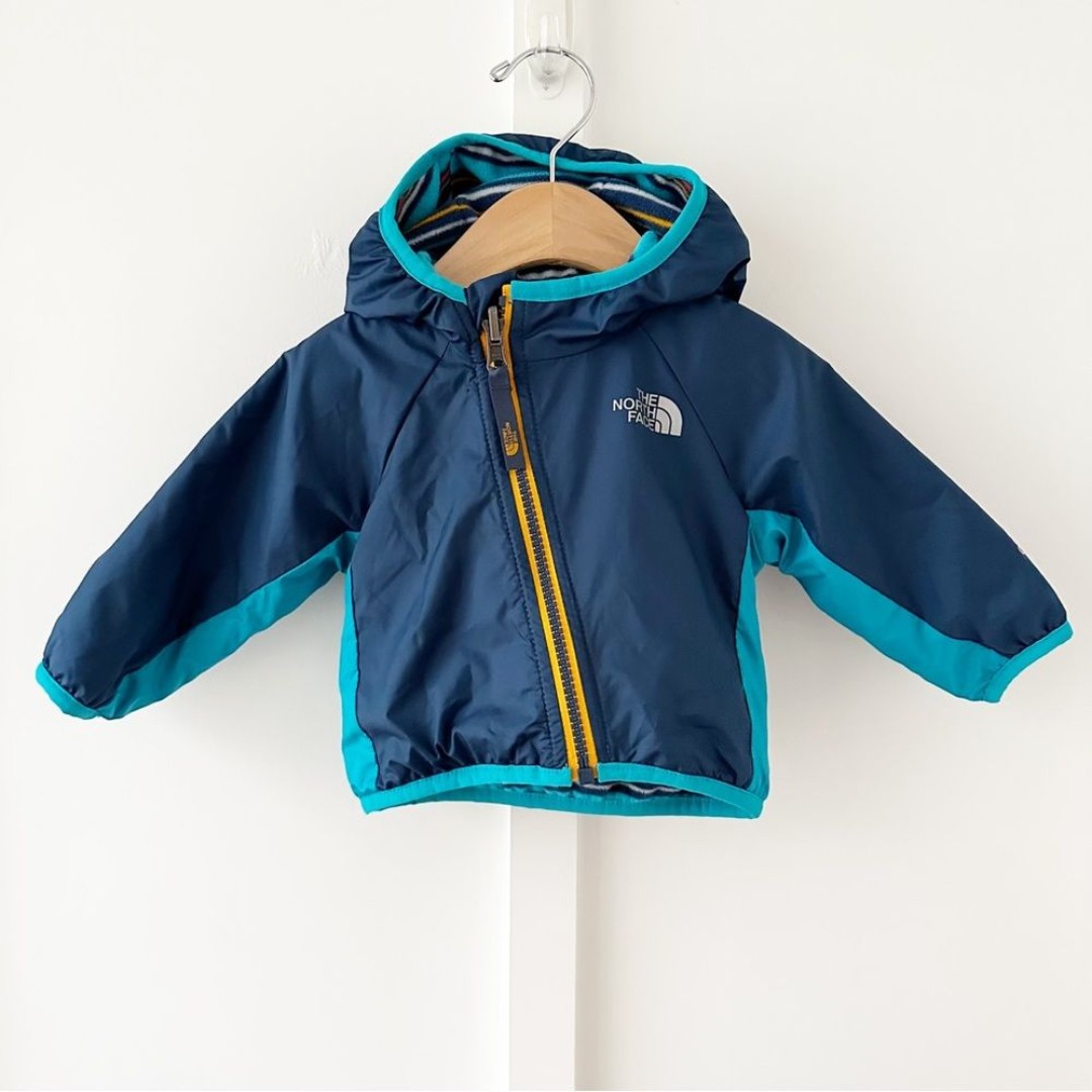 THE NORTH FACE blue infant reversible breezeway wind jacket