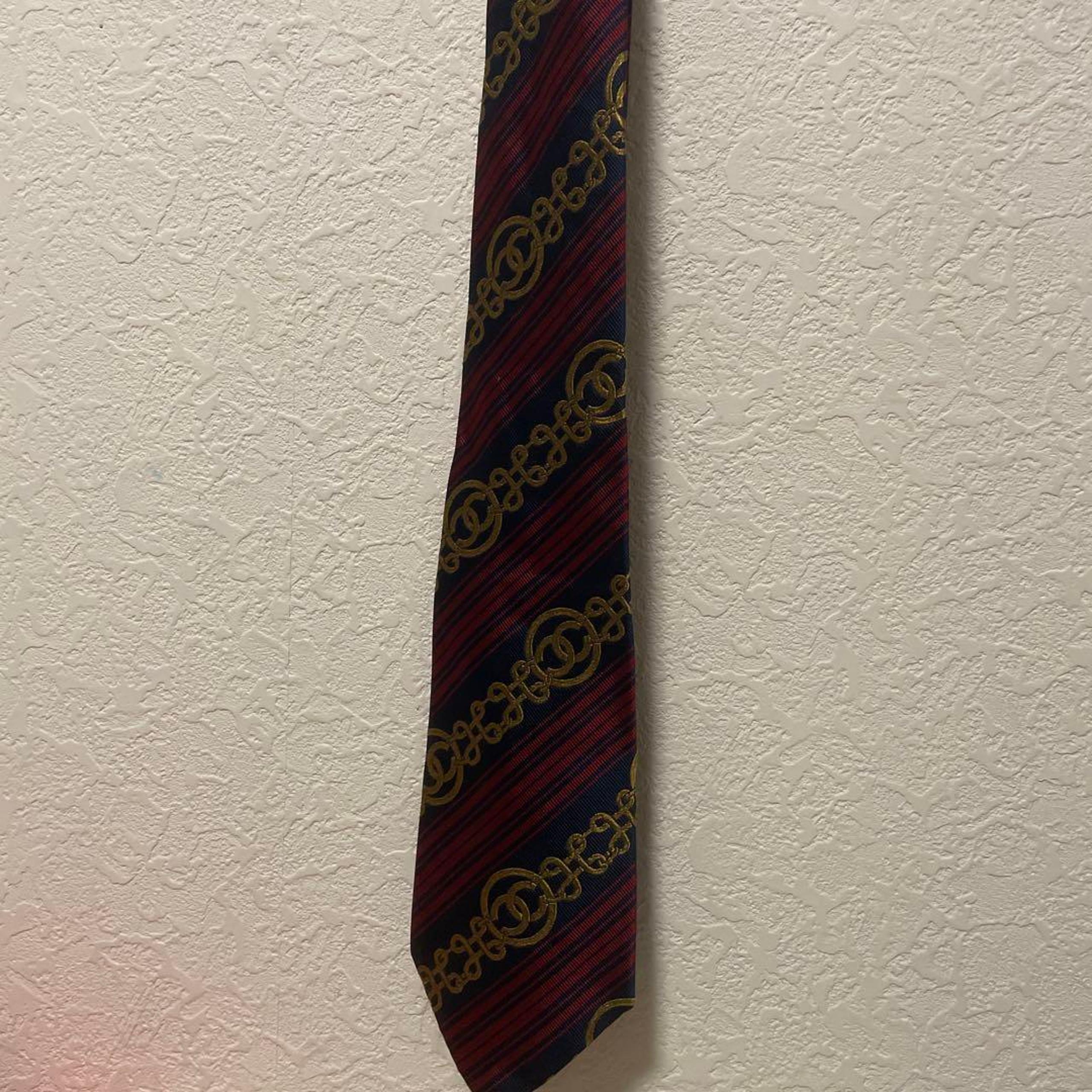CHANEL Silk Tie Navy Red