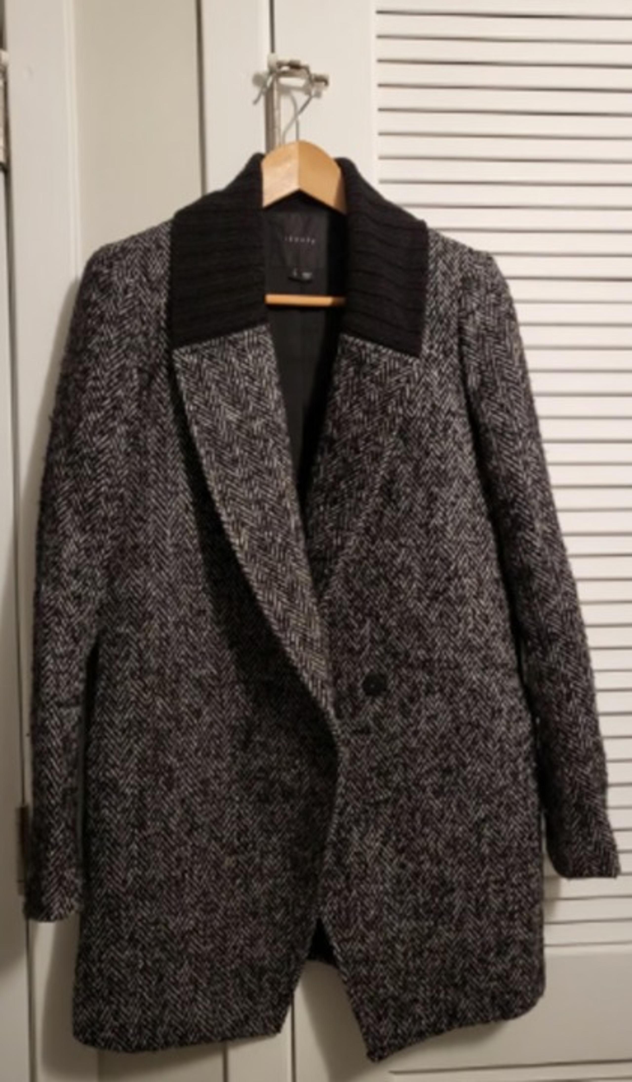 Theory wool coat for women
