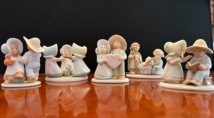 Circle of friends by masterpiece set