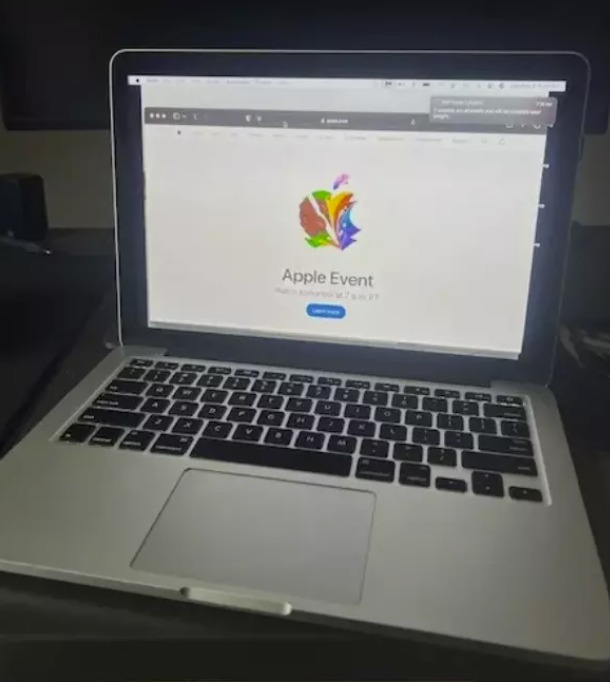 Apple MacBook Pro 13.3in (128GB SSD, Intel Core i5 4th Gen., 2.40 GHz, 16GB RAM)