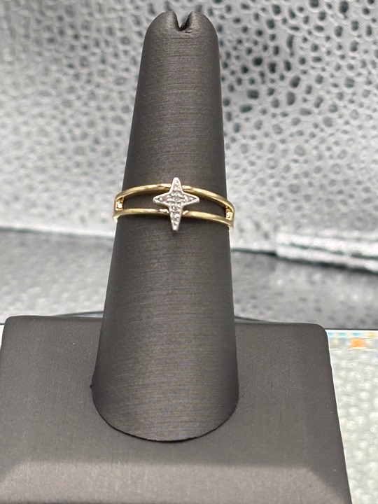 Ladies 10 Karat Yellow Gold Diamond Cross Ring
