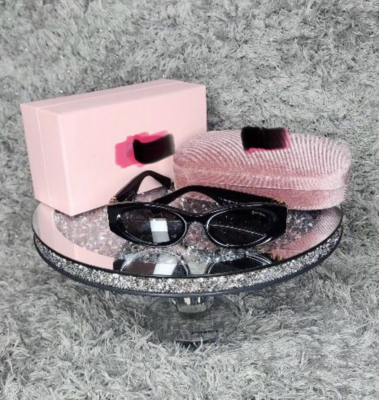 Luxury women’s sunglasses
