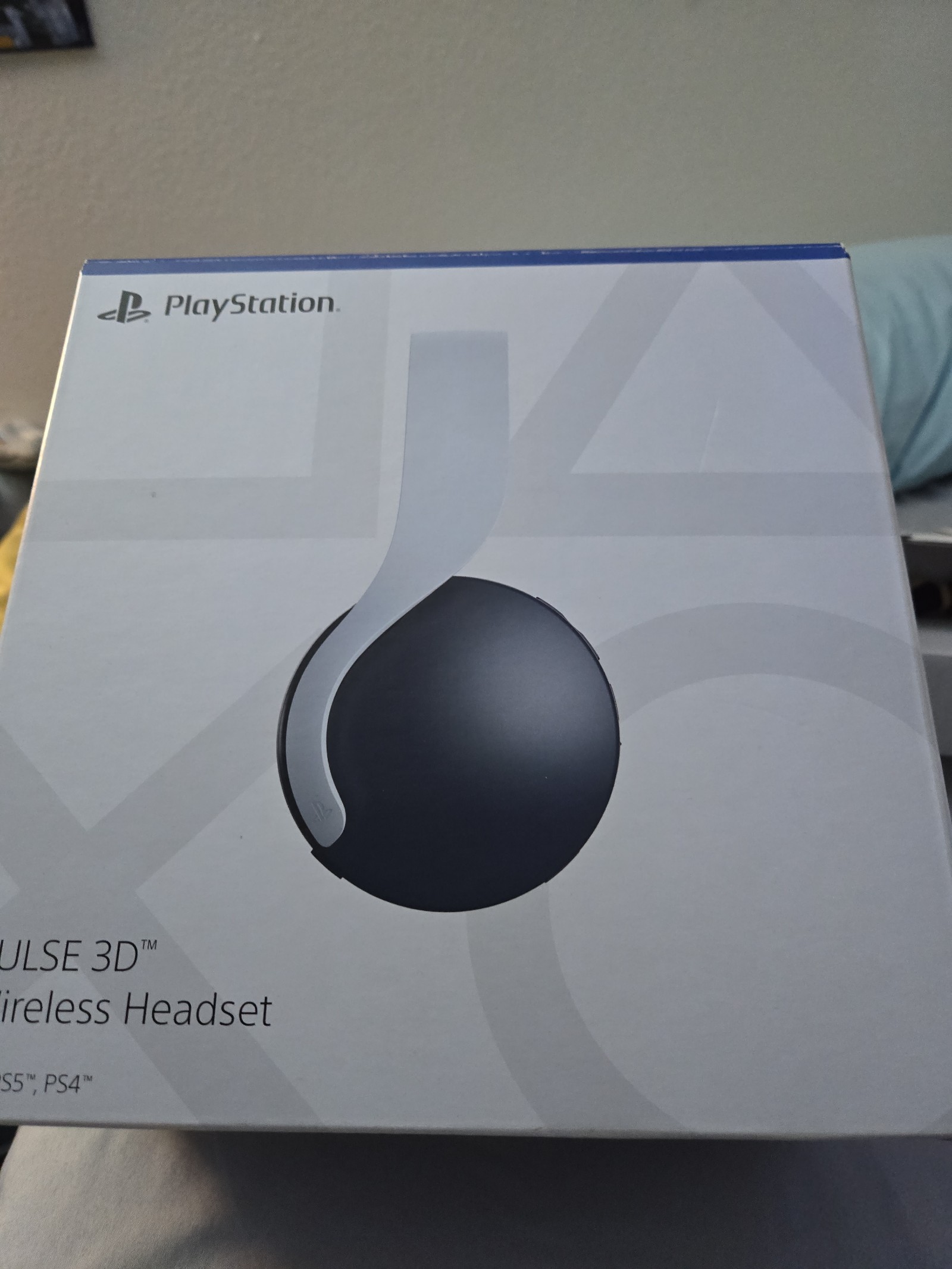 Pulse 3D wireless headset