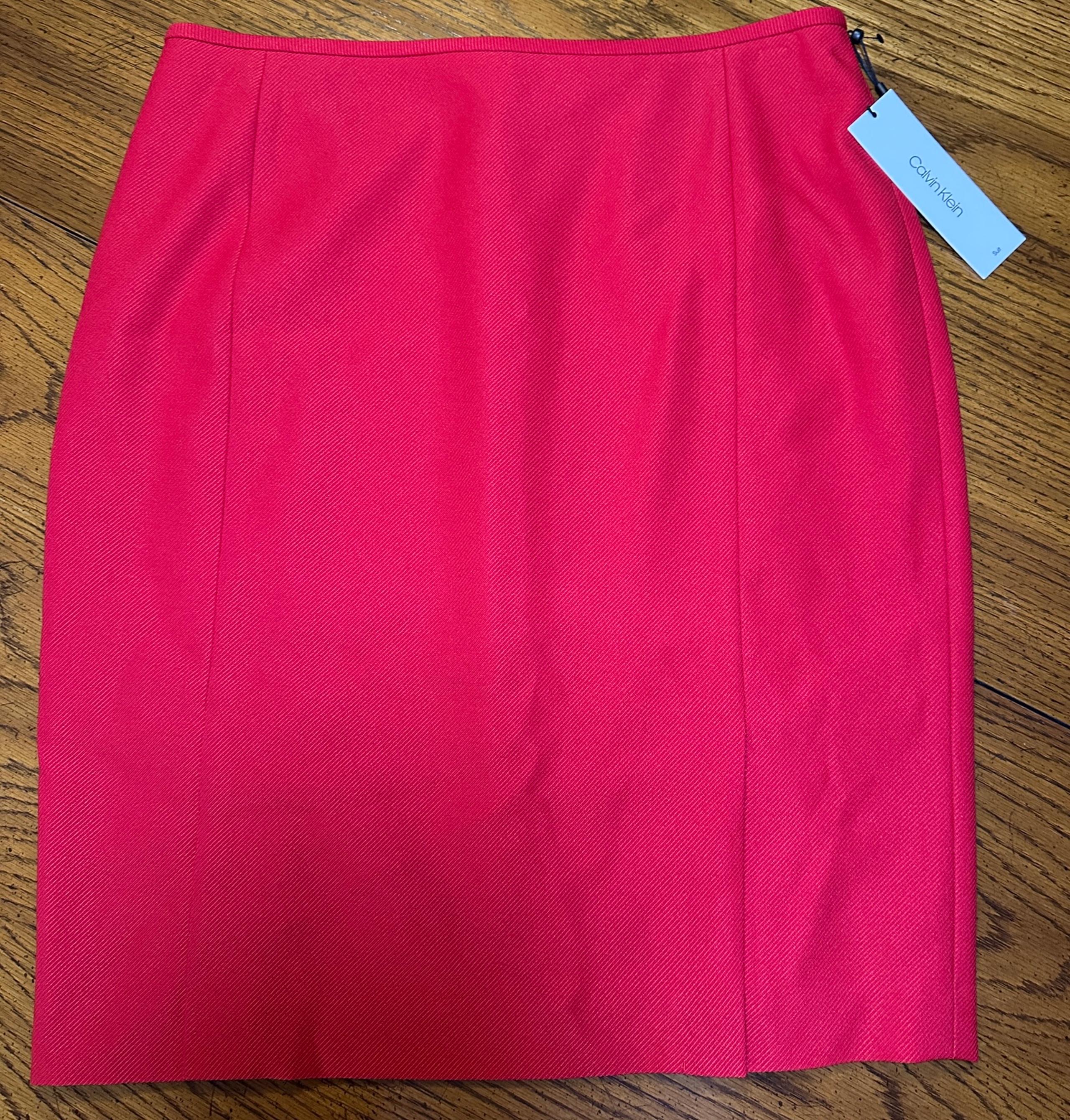 NWT Women's Zip Closure Slit Hem A-Line Pleated Skirt-Size 12 - Calvin Klein