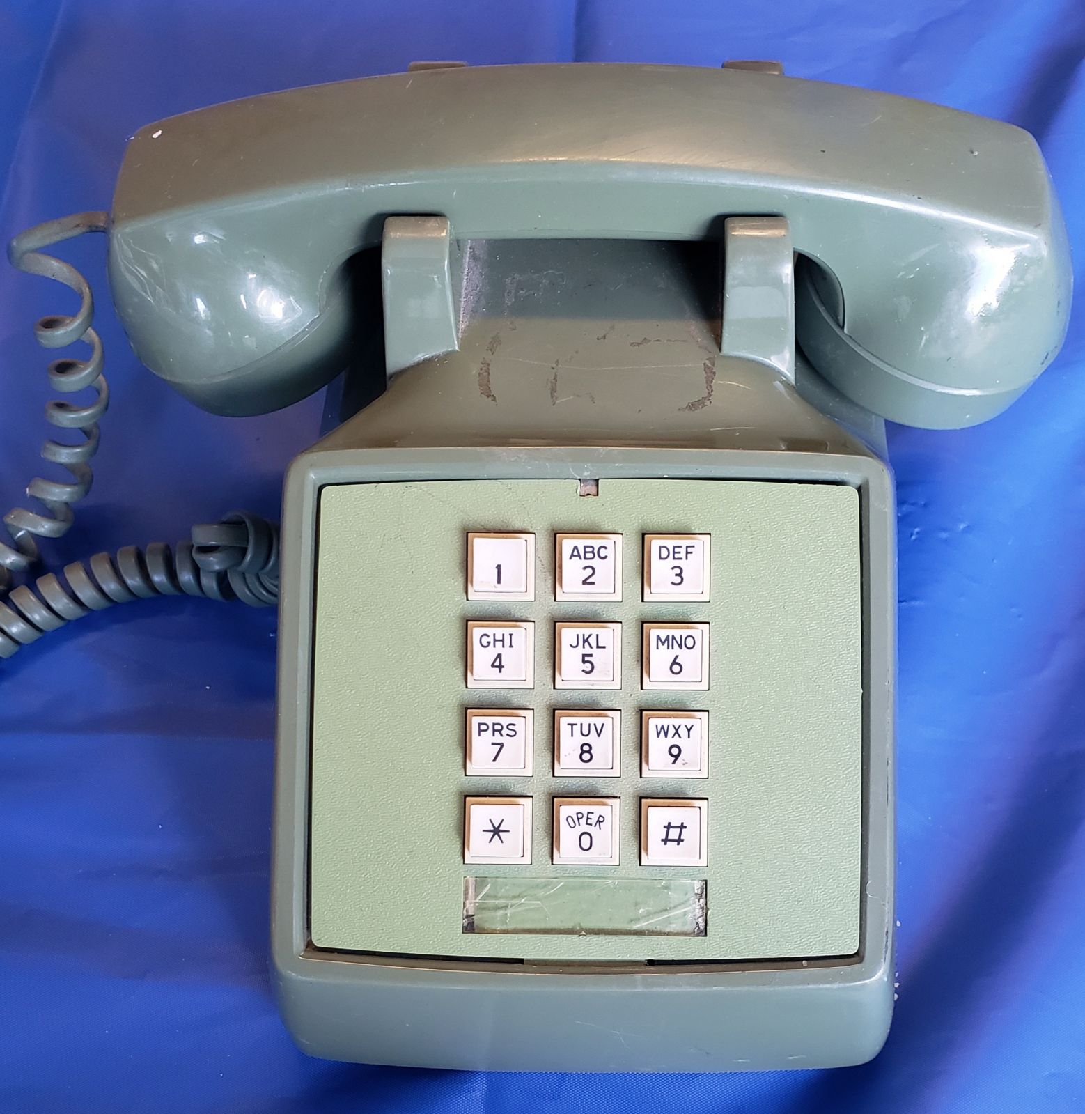 Vintage 1970s TELEPHONE guacamole colored