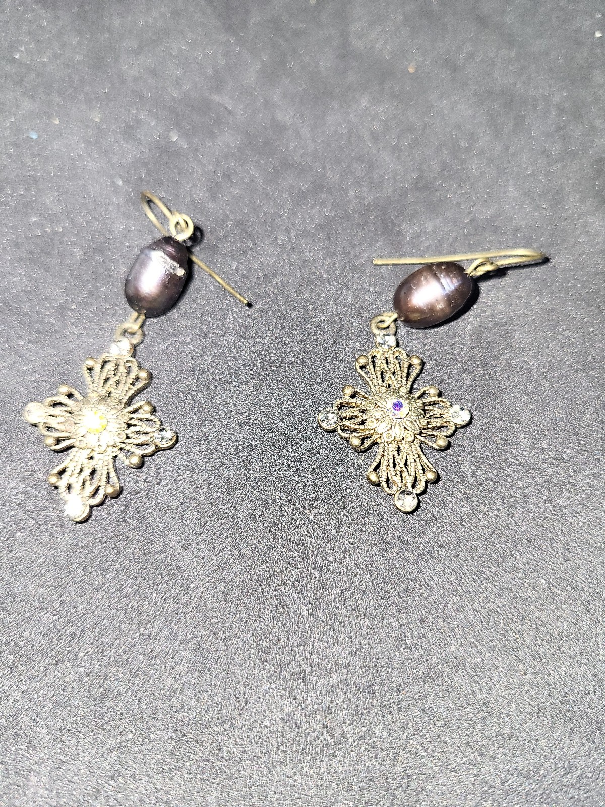 Earrings BEAUTIFUL POST MEDIEVAL SILVER GILT CROSS