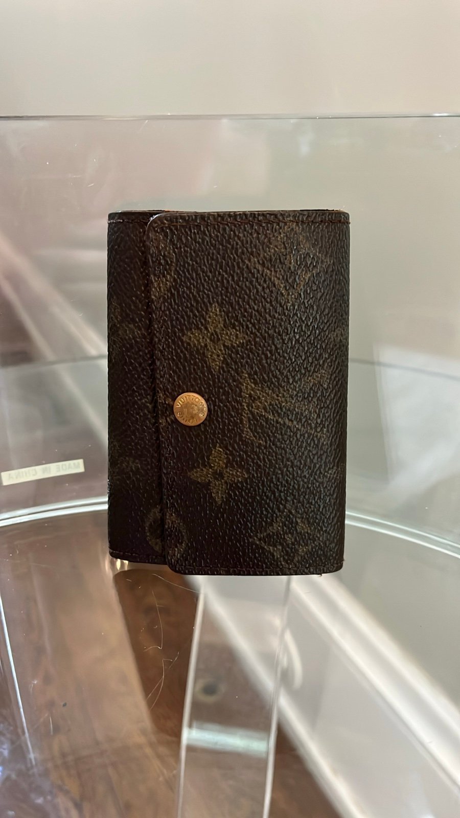 Louis Vuitton Monogram 6 key chain holder
