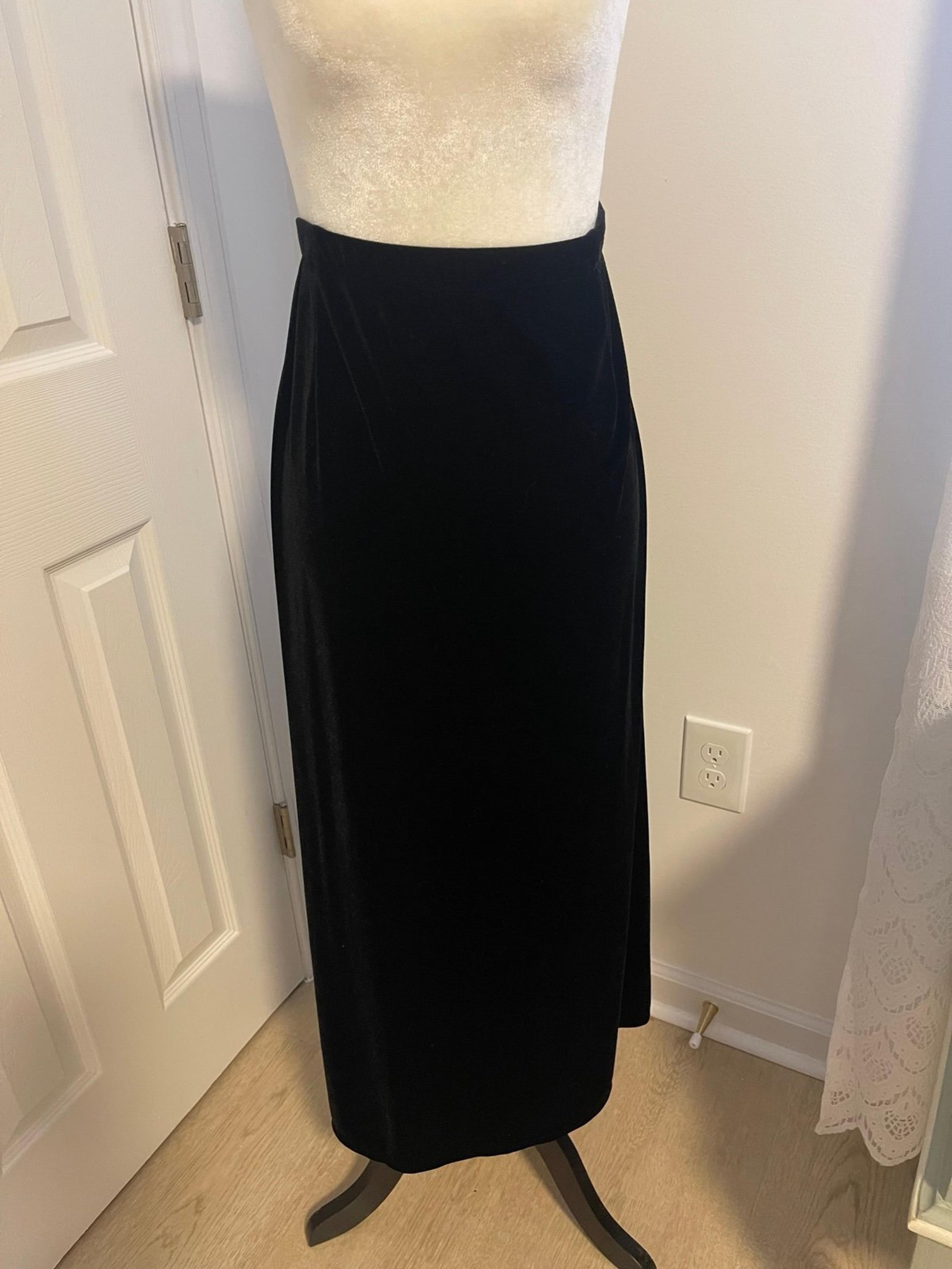 Villager Women Skirt