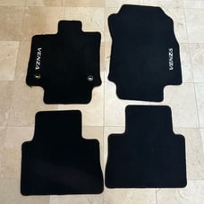 OEM Genuine Toyota Venza Carpet Floor Mats