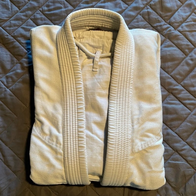 Classic white gi with pants, size A2