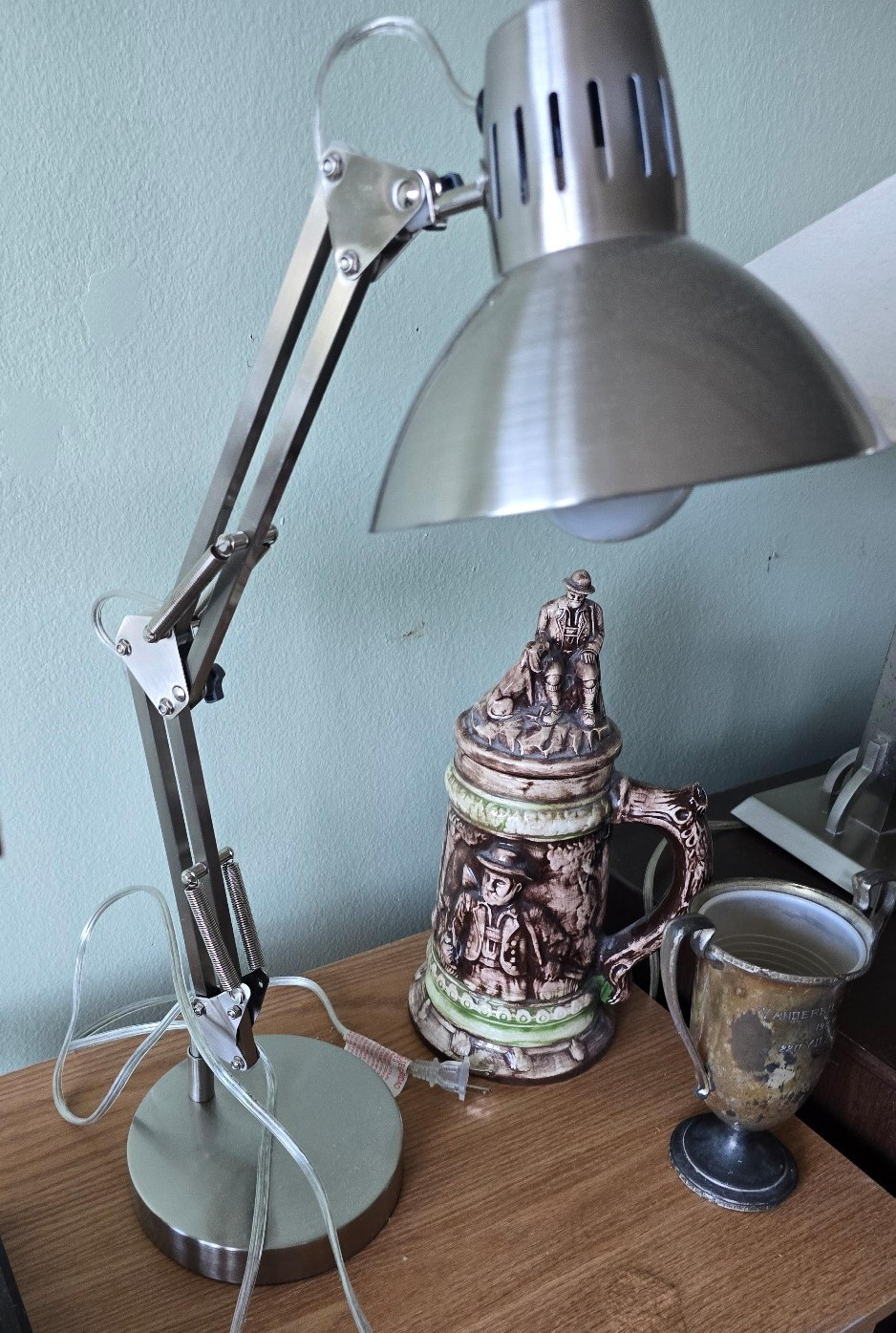 Adjustable Allen & Roth Desk Lamp w/brushed nickel Shade.