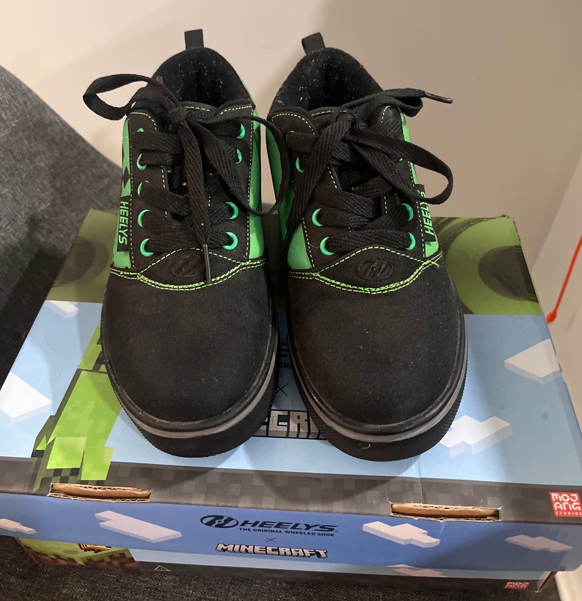 Youth 4 Minecraft heeley shoes