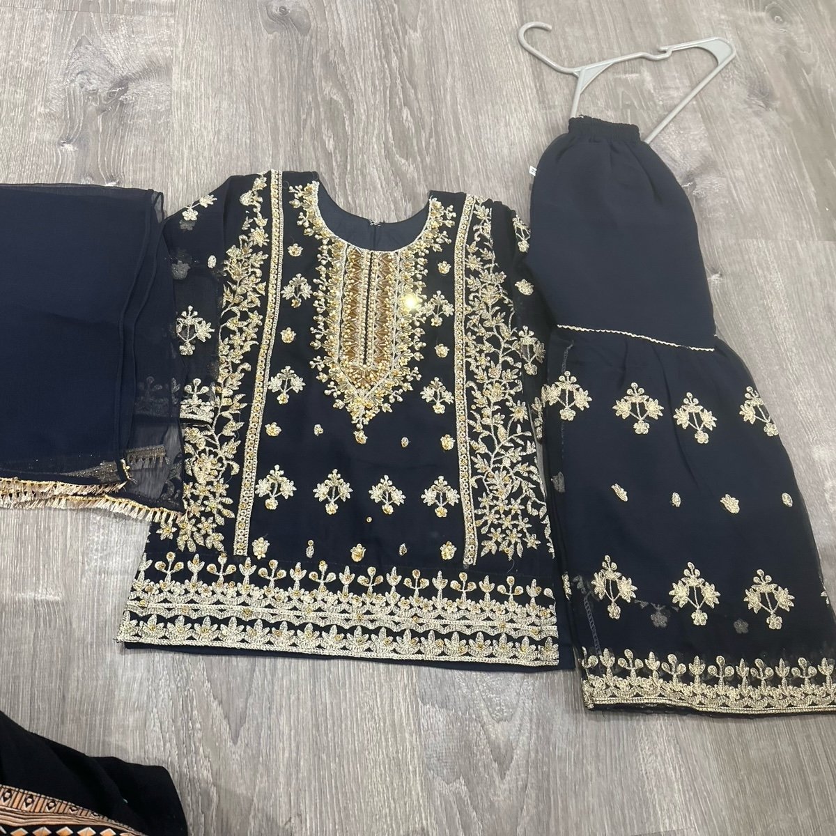 Pakistani girls dress