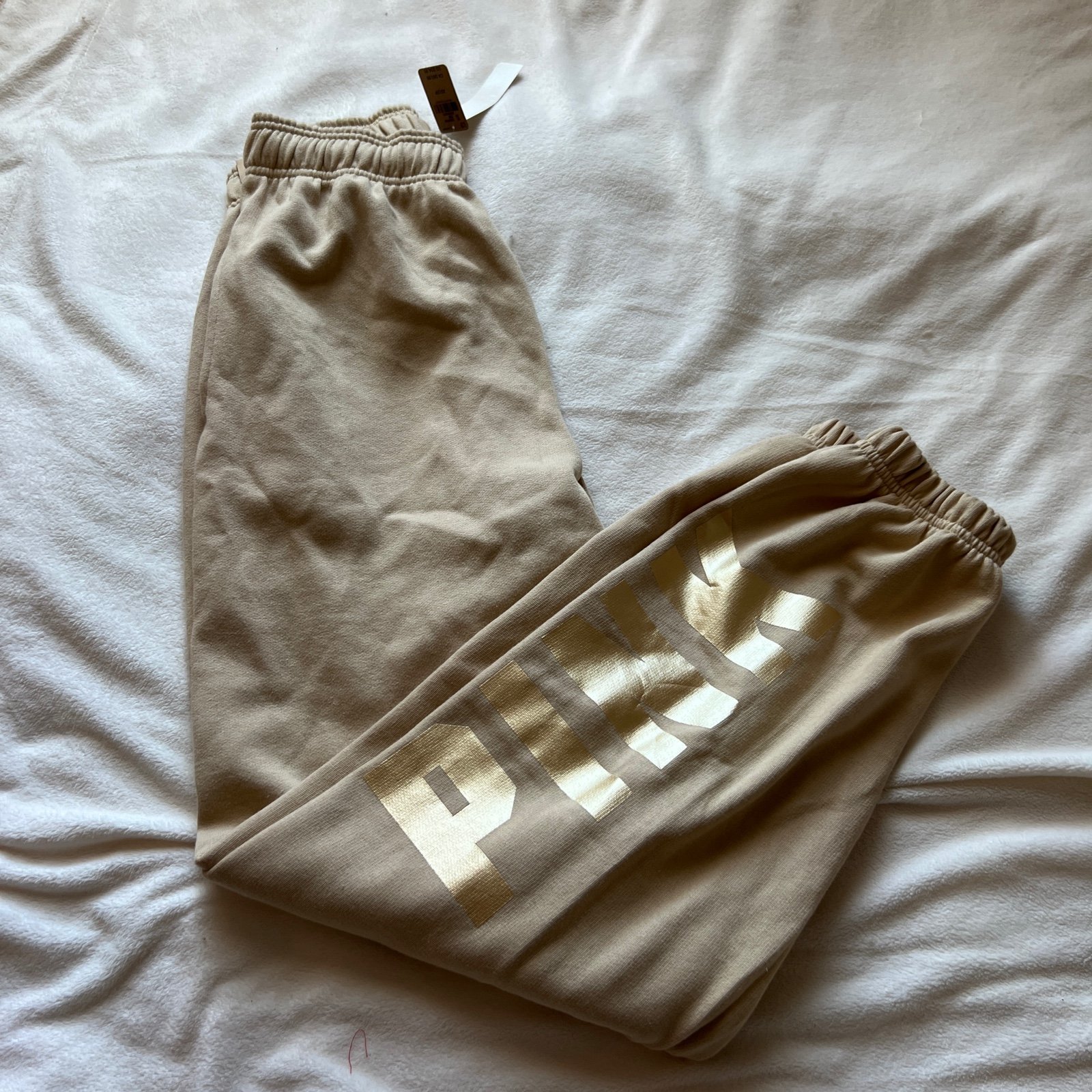 Victoria secret PINK campus pants Size XS NWT Has pockets Stretchy waist So co