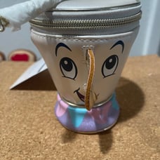 NWT - Chip coin purse tokyo Disney merch