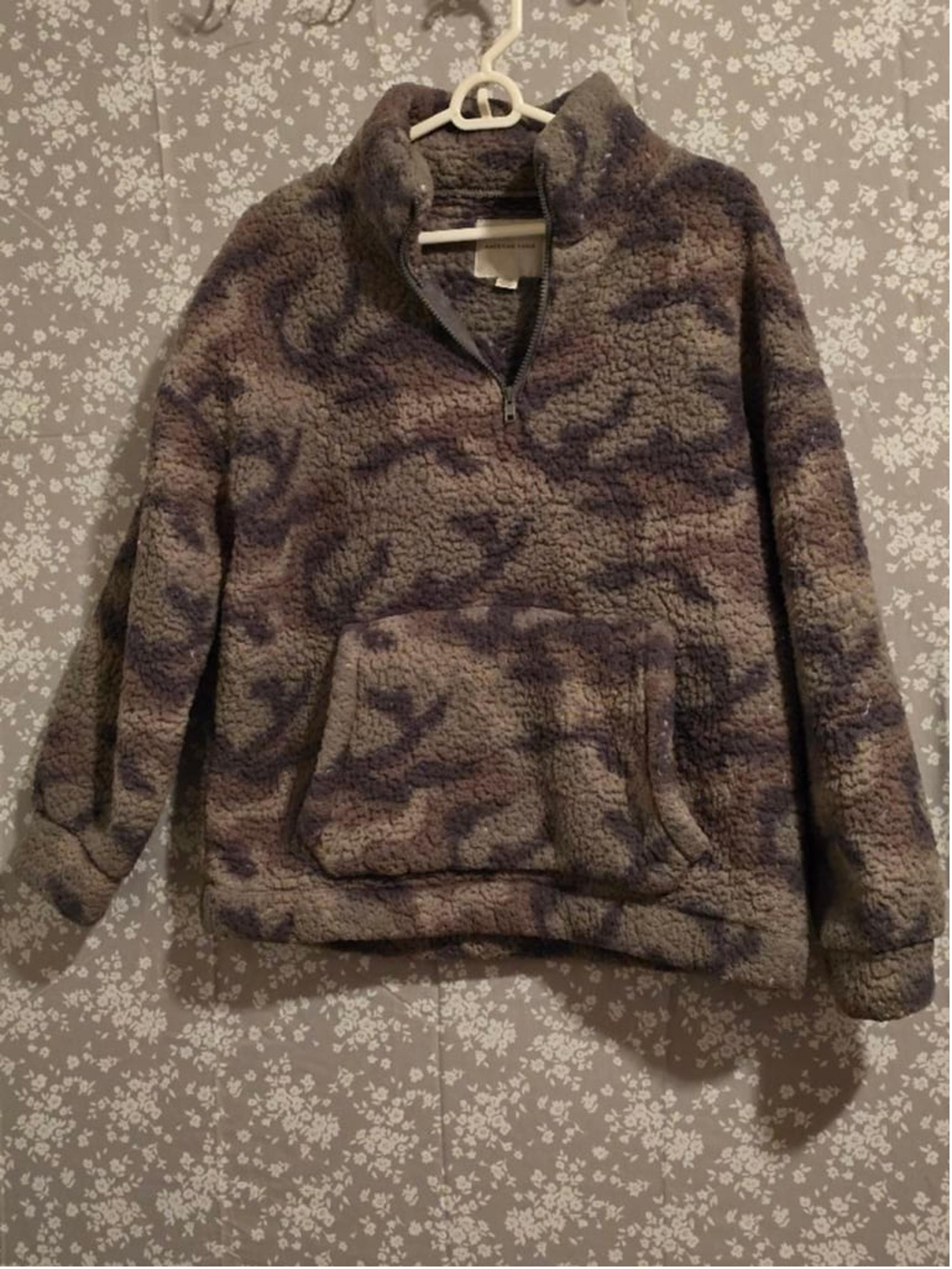 Womens American Eagle Fleece Jacket, S Camo