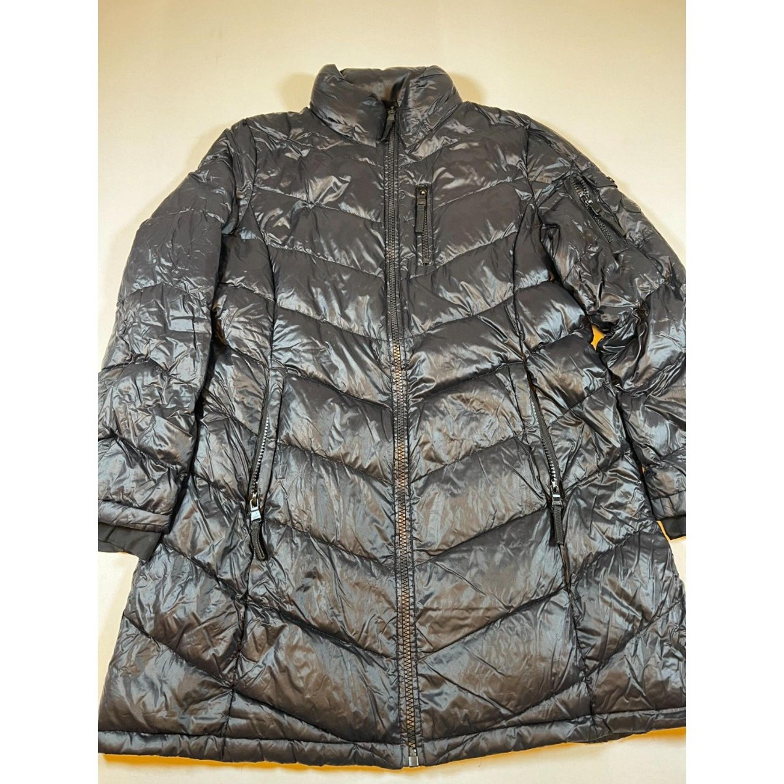 Andrew Marc 90% Down Puffer Jacket