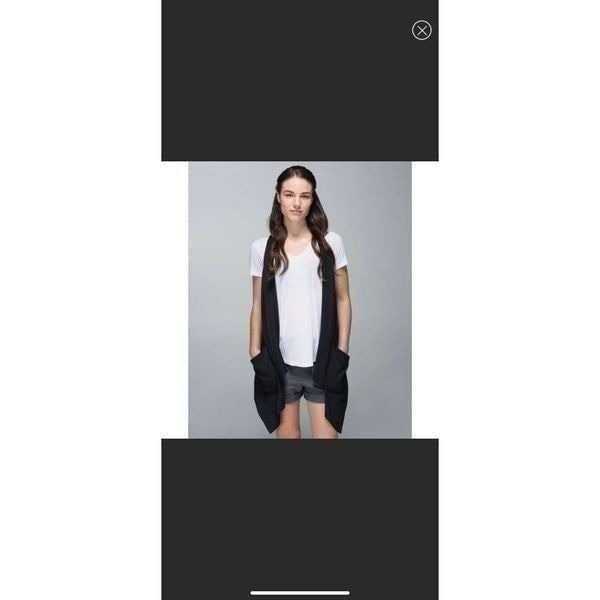 Lululemon tranquility sleeveless wrap size 10