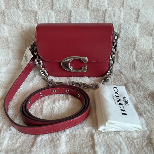NWT! RARE! Coach CM557 Luxery Calf Idol Bag Women Crossbody In Enamel Red/Silver