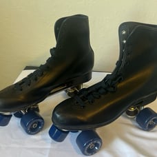 VINTAGE OFFICIAL ROLLER DERBY SKATES MEN'S SIZE 10 MINT CONDITION COMES WITH BAG