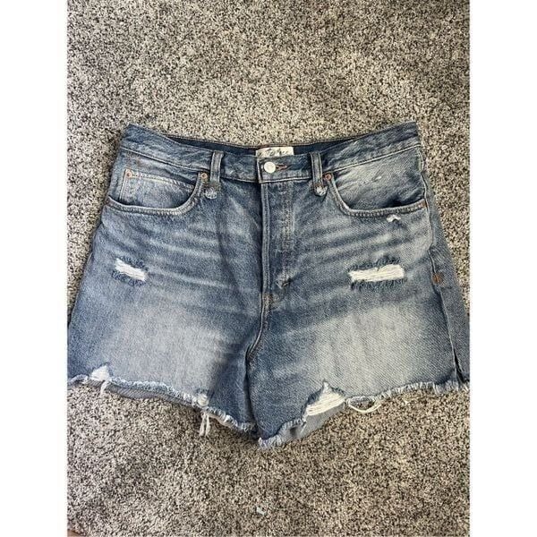 We The Free Denim Shorts Sz31
