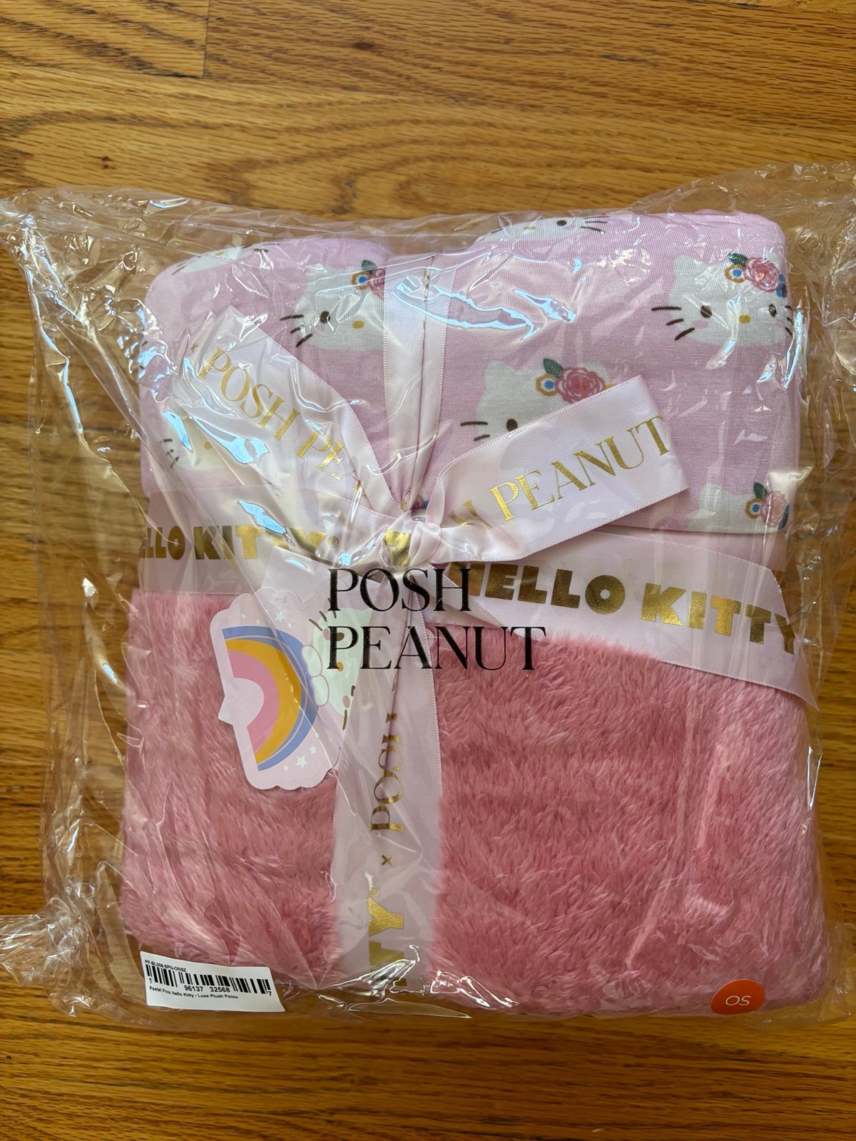 Posh peanut Hello Kitty Plush Patoo
