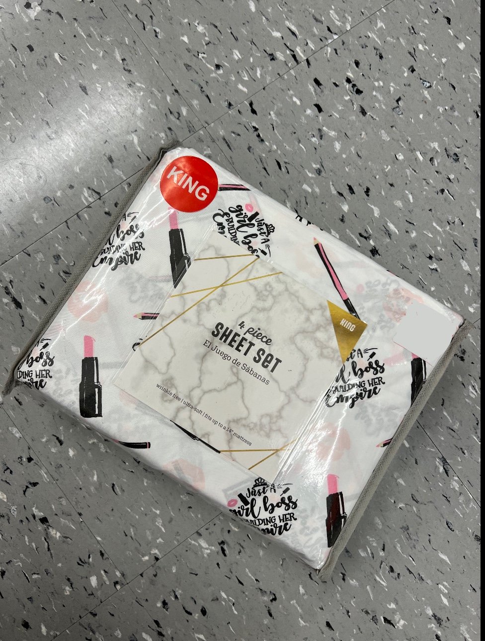 Girl boss lipstick KING sheet set