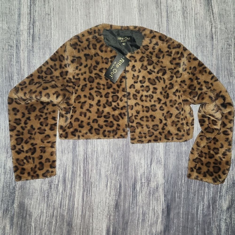 Nite Out by Say What Leopard Faux Fur Cropped Jacket NWT Size Large