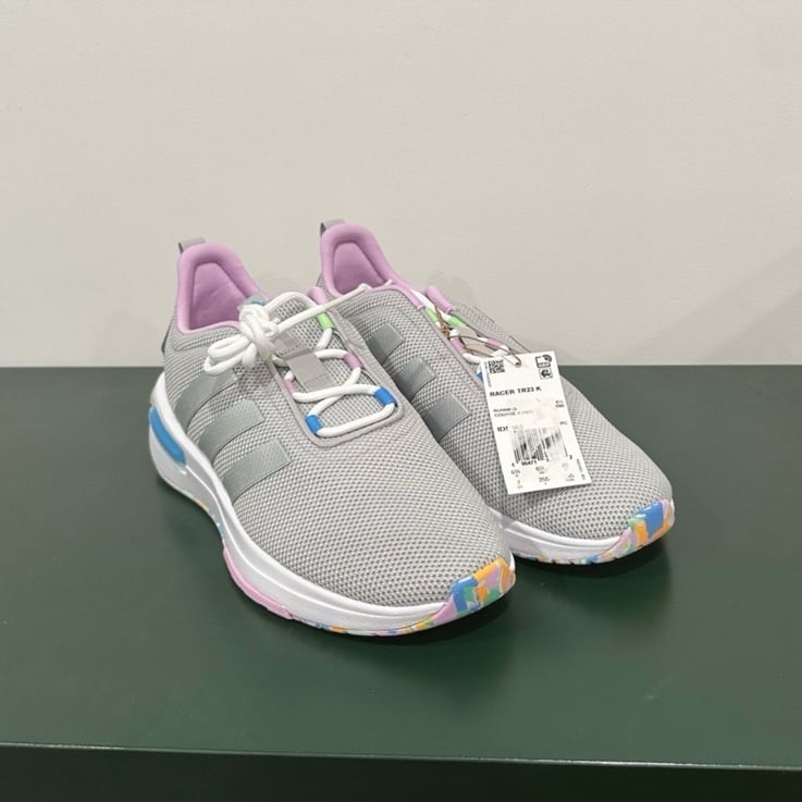 adidas Kids' Racer TR23 Lace-Up Sneaker Size 7