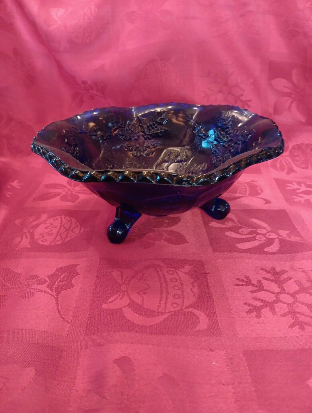 Vintage Scalloped Cobalt Blue Embossed Deer & Holly 3 Footed Bowl Excellent