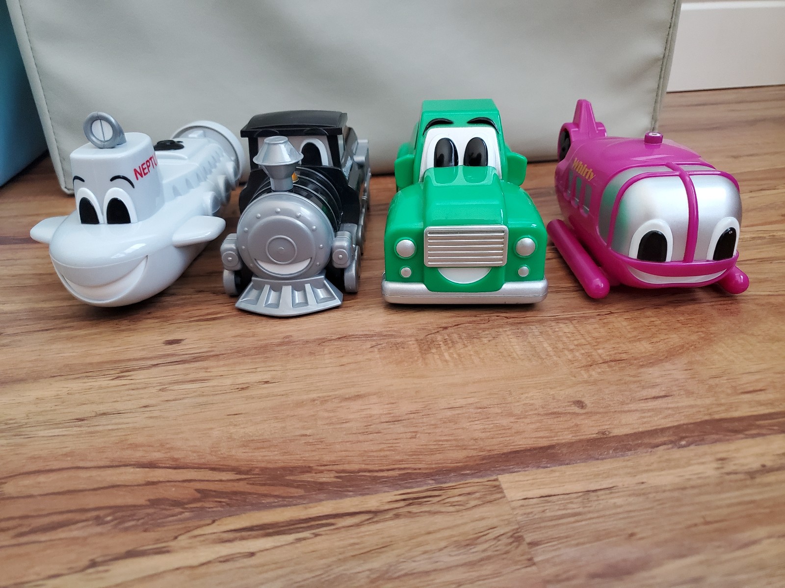 Lakeshore mix and match magnetic vehicles