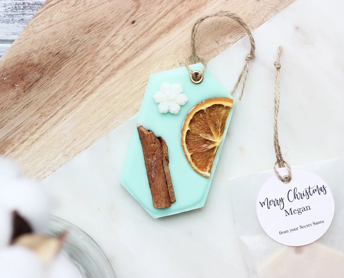 Hanging wax bag, home fragrance