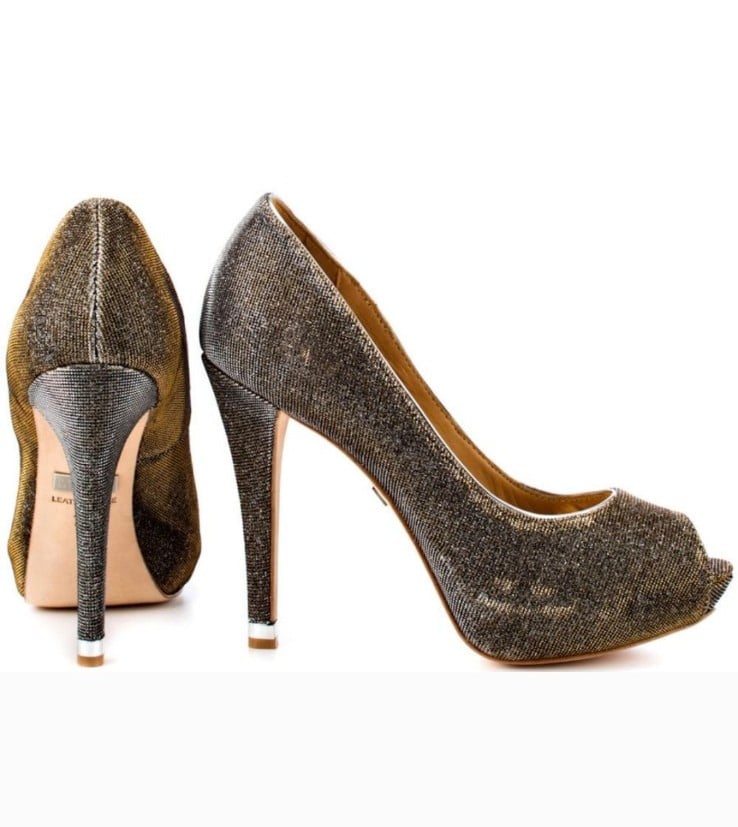 Badgley Mischka Women's Size 8 Gold Pewter Humbie IV Peep-Toe Pump