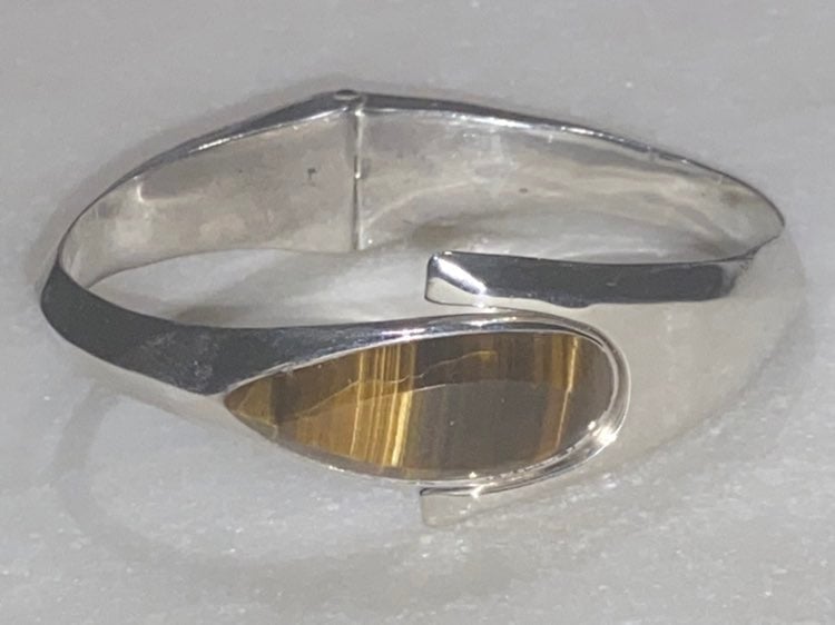 Tiger Eye Sterling Clamper 925
