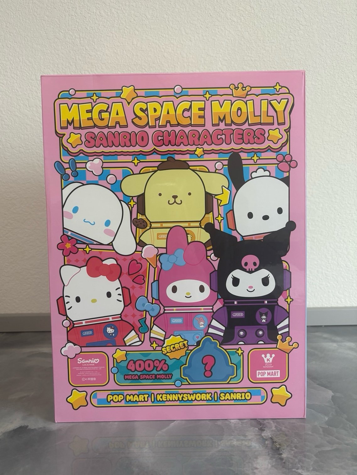 POPMART Mega Space Molly x Sanrio Characters 400% blind box (still sealed)