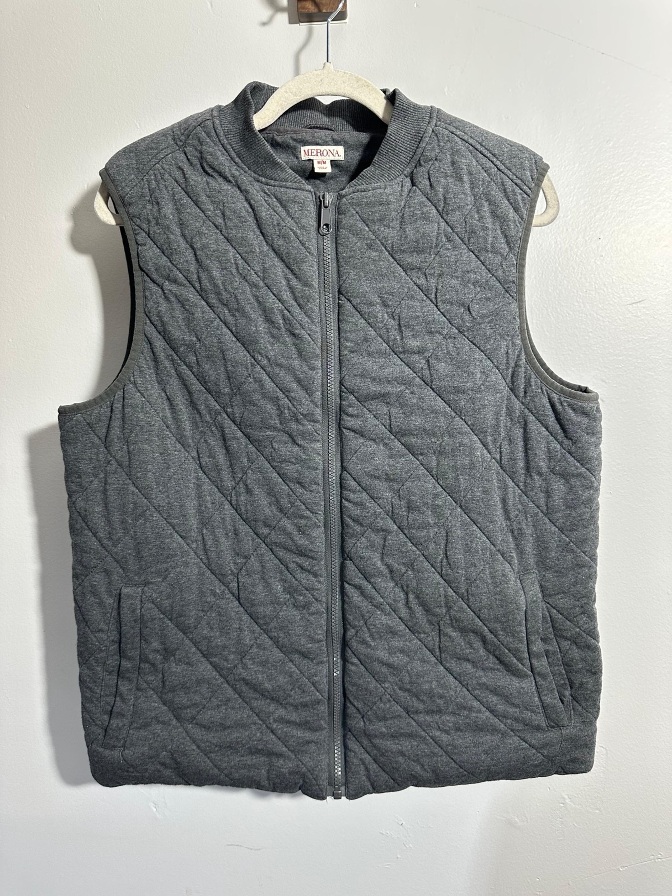 Merona Men’s M Gray Zip Vest Quilted Puffer Warm Good Quality